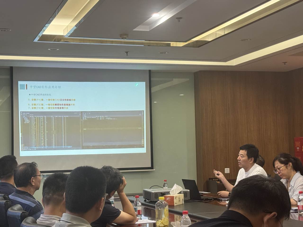 江蘇省院代表向多位同行分享中望CAD應用經驗